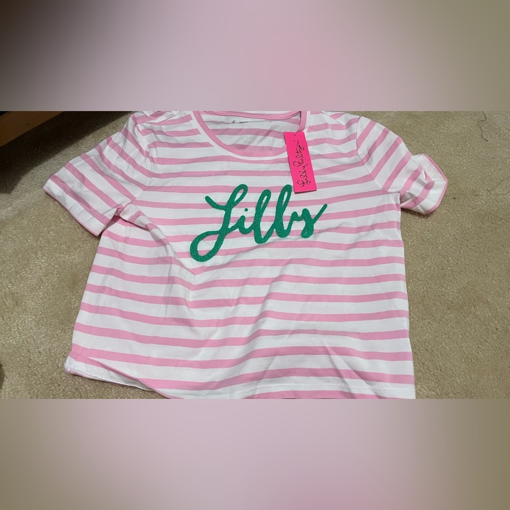 Lilly Pulitzer logo t shirt